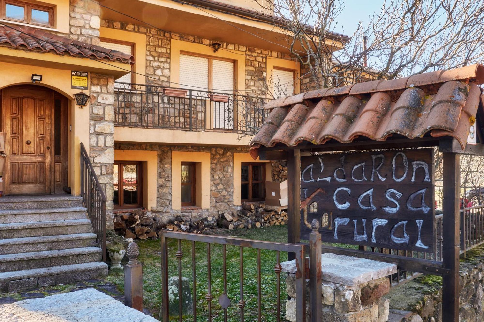 Hostal Aldaron Boca de Huérgano Exterior foto